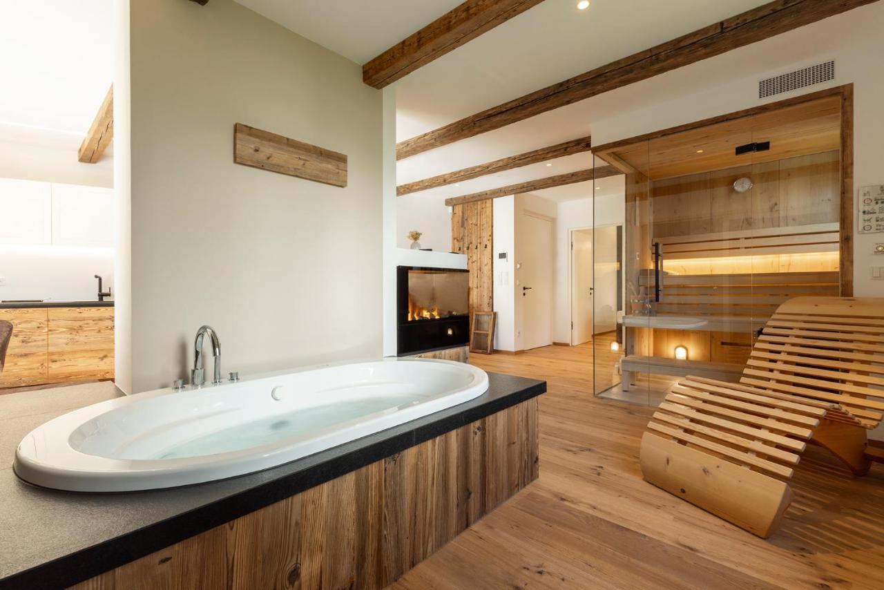 בולצאנו Erbacher Living Nature Apartments Suites מראה חיצוני תמונה